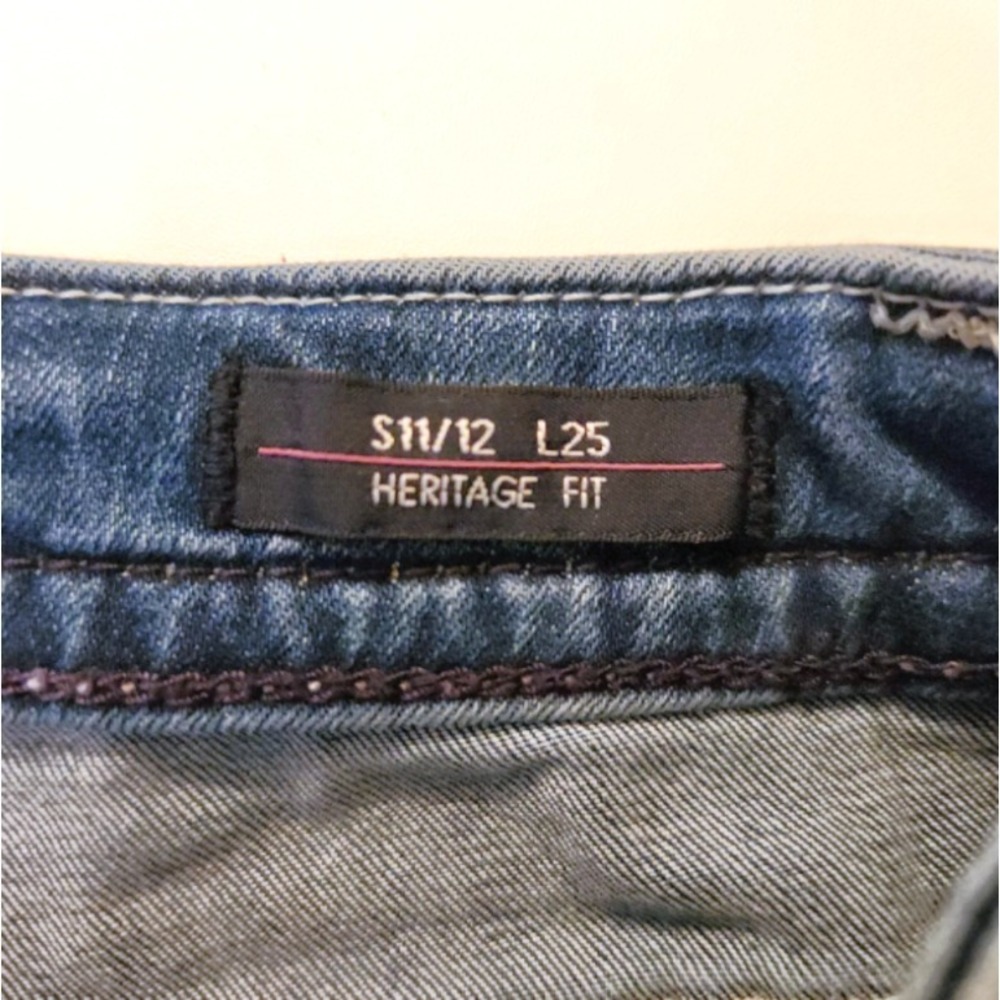 Vigoss Dublin Crop Straight Jeans Women's Size 11/12 Heritage Fit Thick Stitch - Picture 9 of 12